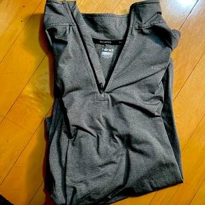 HIND Running men’s 1/4 zip performance pullover - grey, medium